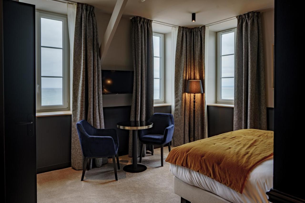 Hotel De La Plage ลิยง-ซูร์-แมร์ ภายนอก รูปภาพ