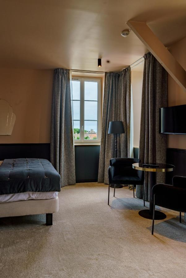 Hotel De La Plage ลิยง-ซูร์-แมร์ ภายนอก รูปภาพ