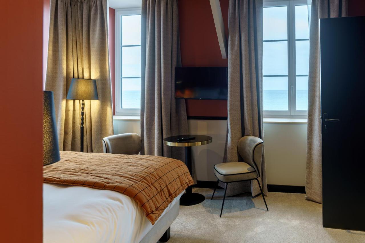 Hotel De La Plage ลิยง-ซูร์-แมร์ ภายนอก รูปภาพ