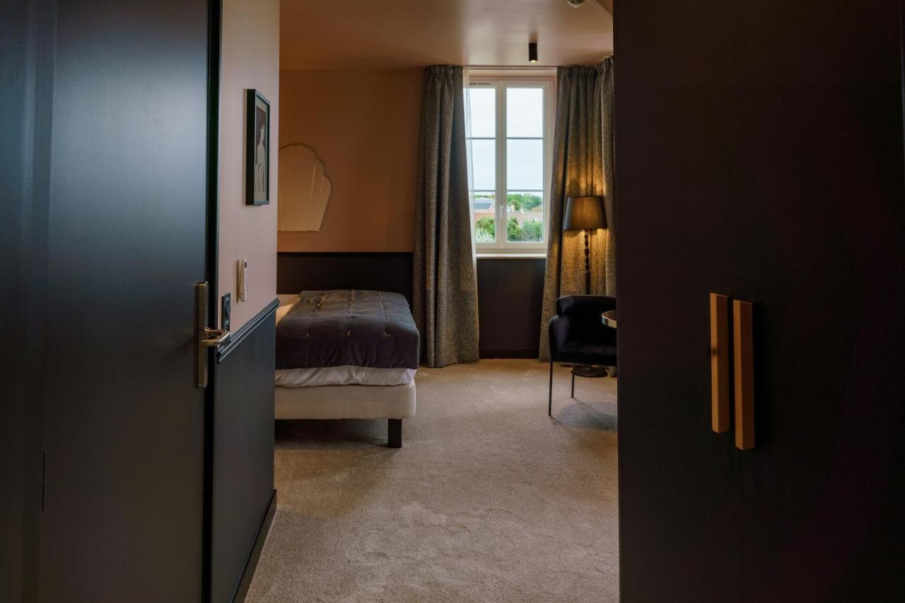 Hotel De La Plage ลิยง-ซูร์-แมร์ ภายนอก รูปภาพ