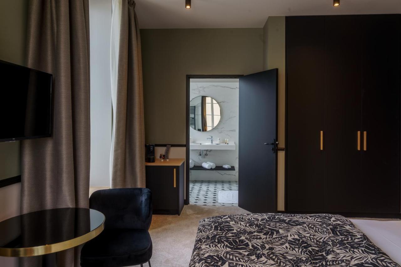 Hotel De La Plage ลิยง-ซูร์-แมร์ ภายนอก รูปภาพ